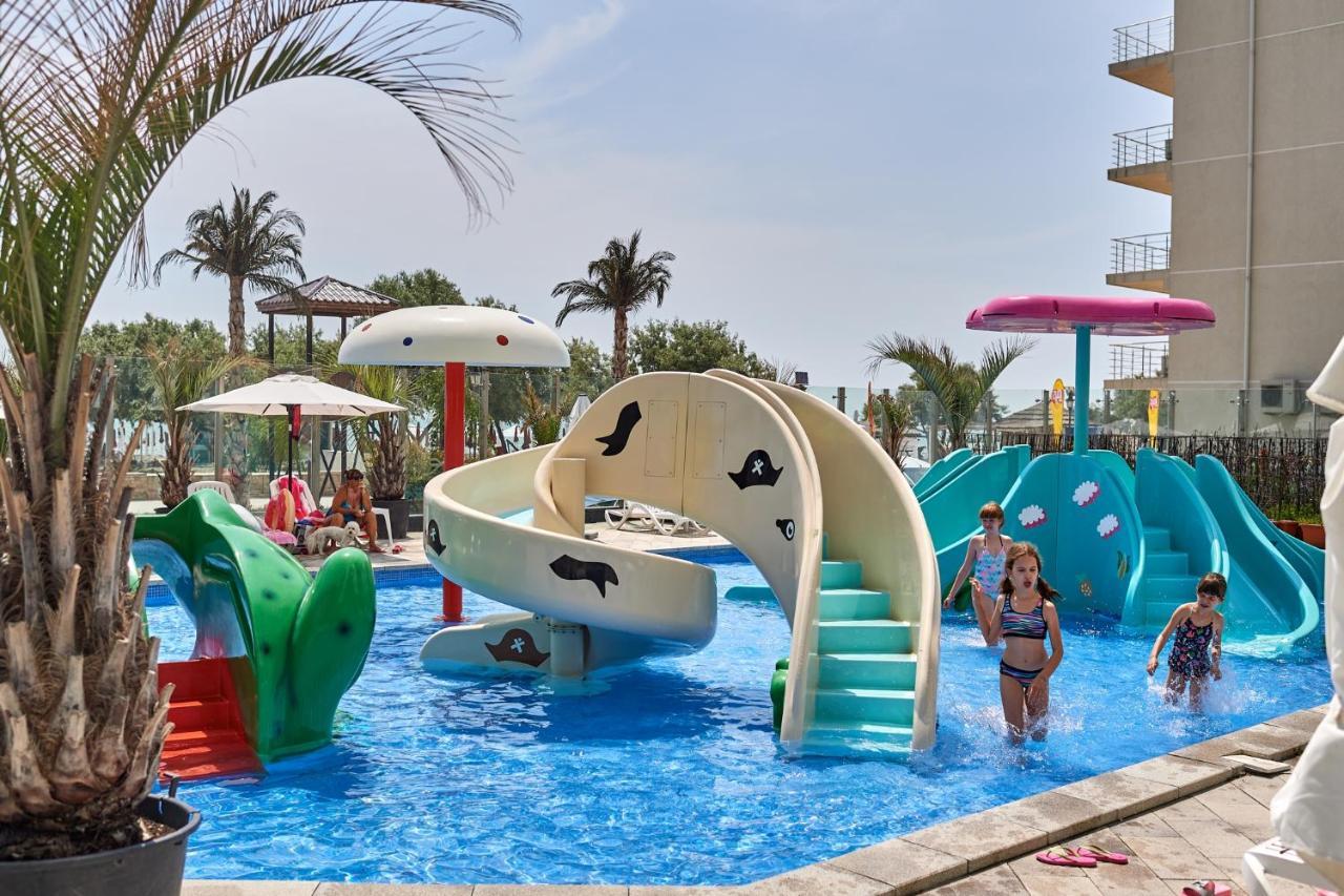 Sunfest Aparthotel Pool & Spa Mamaia Nord Navodari Luaran gambar